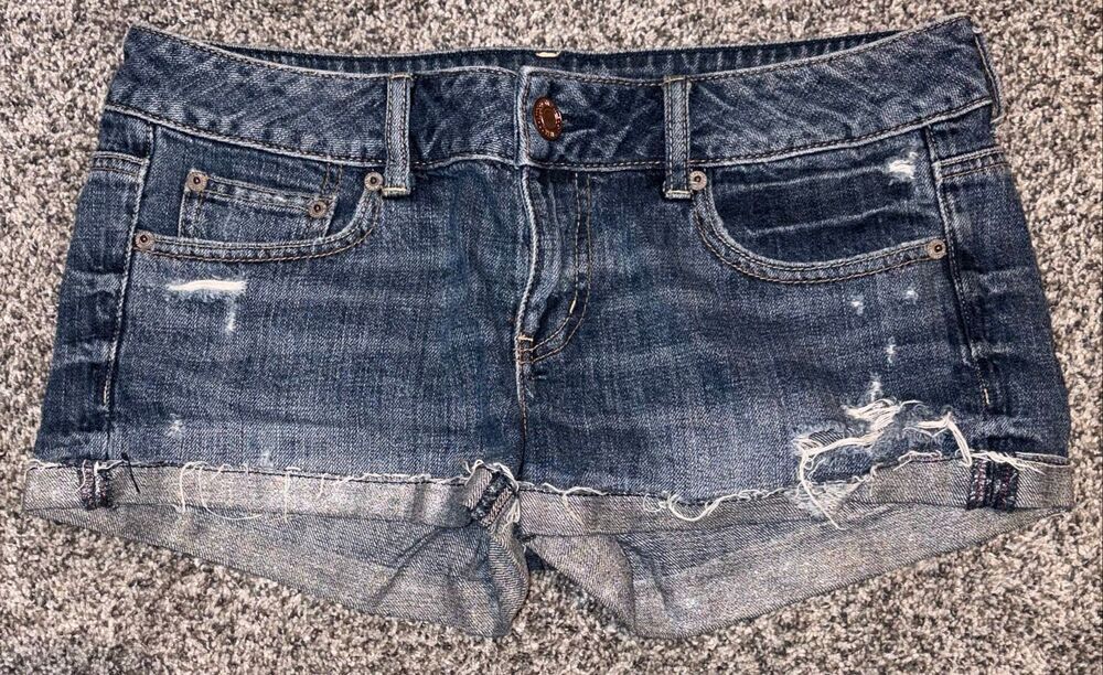American Eagle y2k Jean shorts size 6